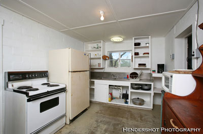 Kreager Camp kitchen- Click the image to see a full size image. Brushy Hill Ranch offers some of the best bowhunting in South Texas at prices every bowhunter can afford!